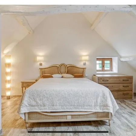 Harmony Villa Provins